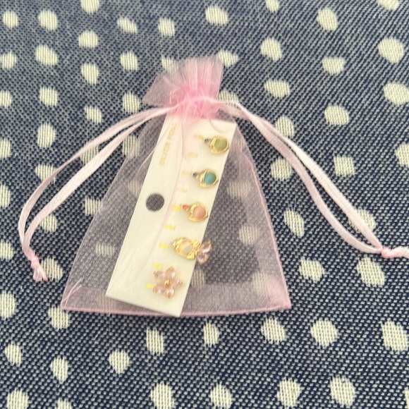 📦 Disney Princess Sleeping Beauty Earring Set - Picture 7 of 7